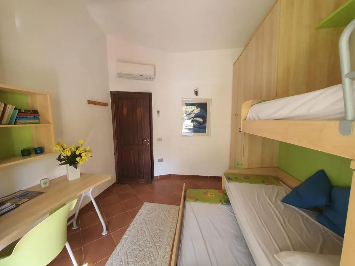 Lacona Holiday Villa Near The Beach