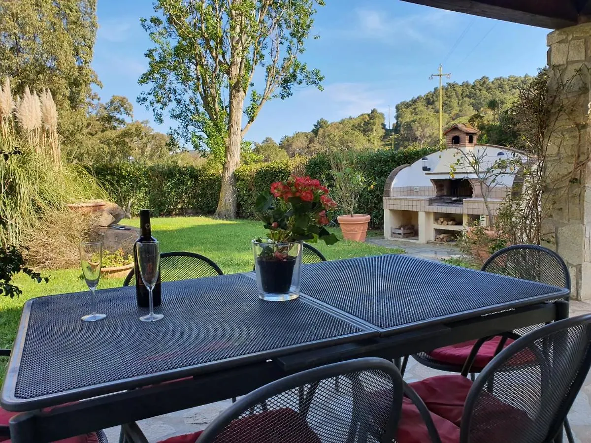 Lacona Holiday Villa Near The Beach