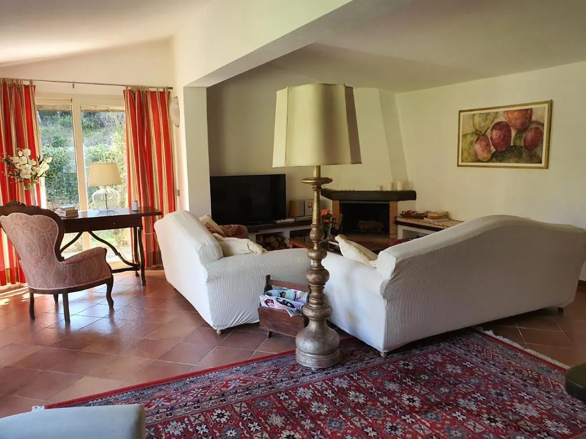 Lacona Holiday Villa Near The Beach